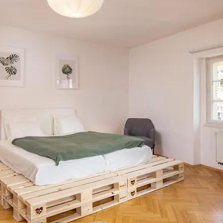 Διαμέρισμα Lesser Town Beauty Near Charles Bridge #16 Πράγα